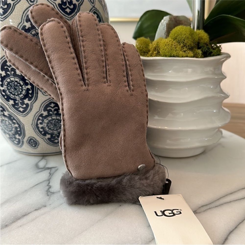 UGG gloves - Picture 3 of 5